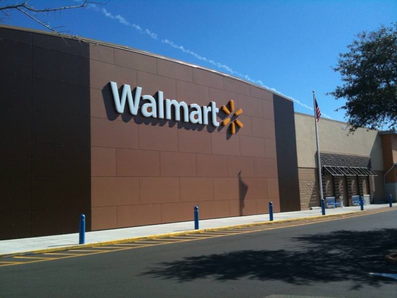 Qual é o melhor Walmart de Orlando?